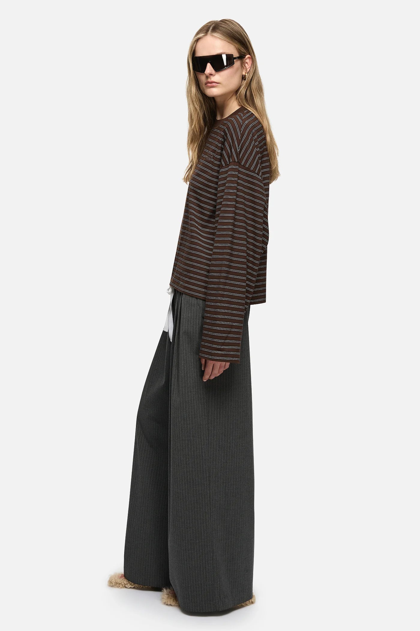 Hana Tee Brown