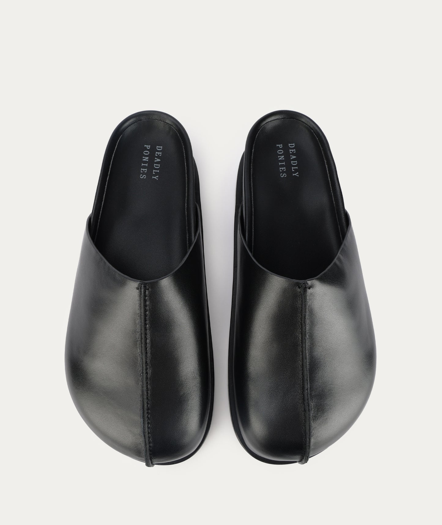 Alastor Slide Black