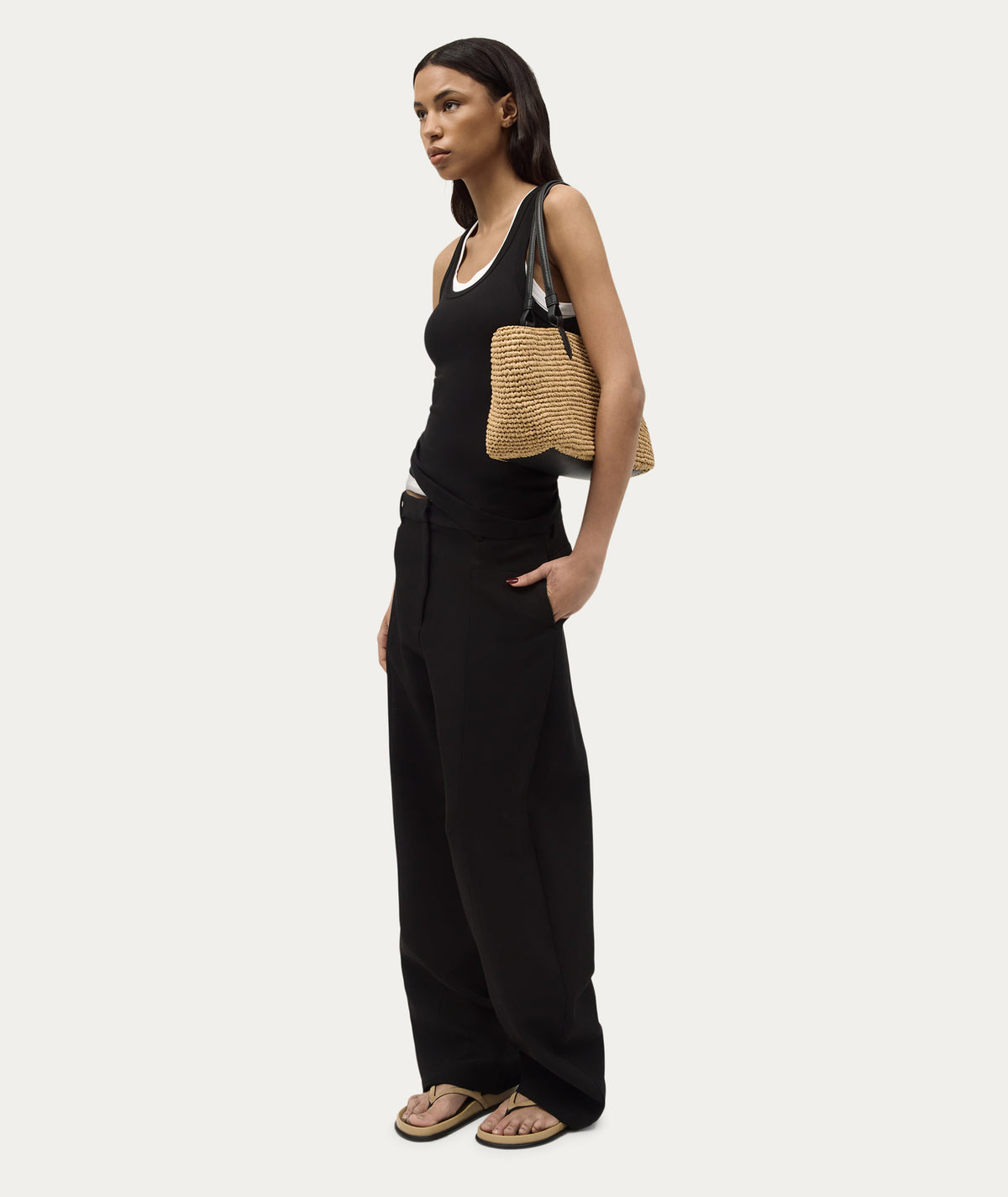 Medium Bandit Tote Natural Raffia/Black