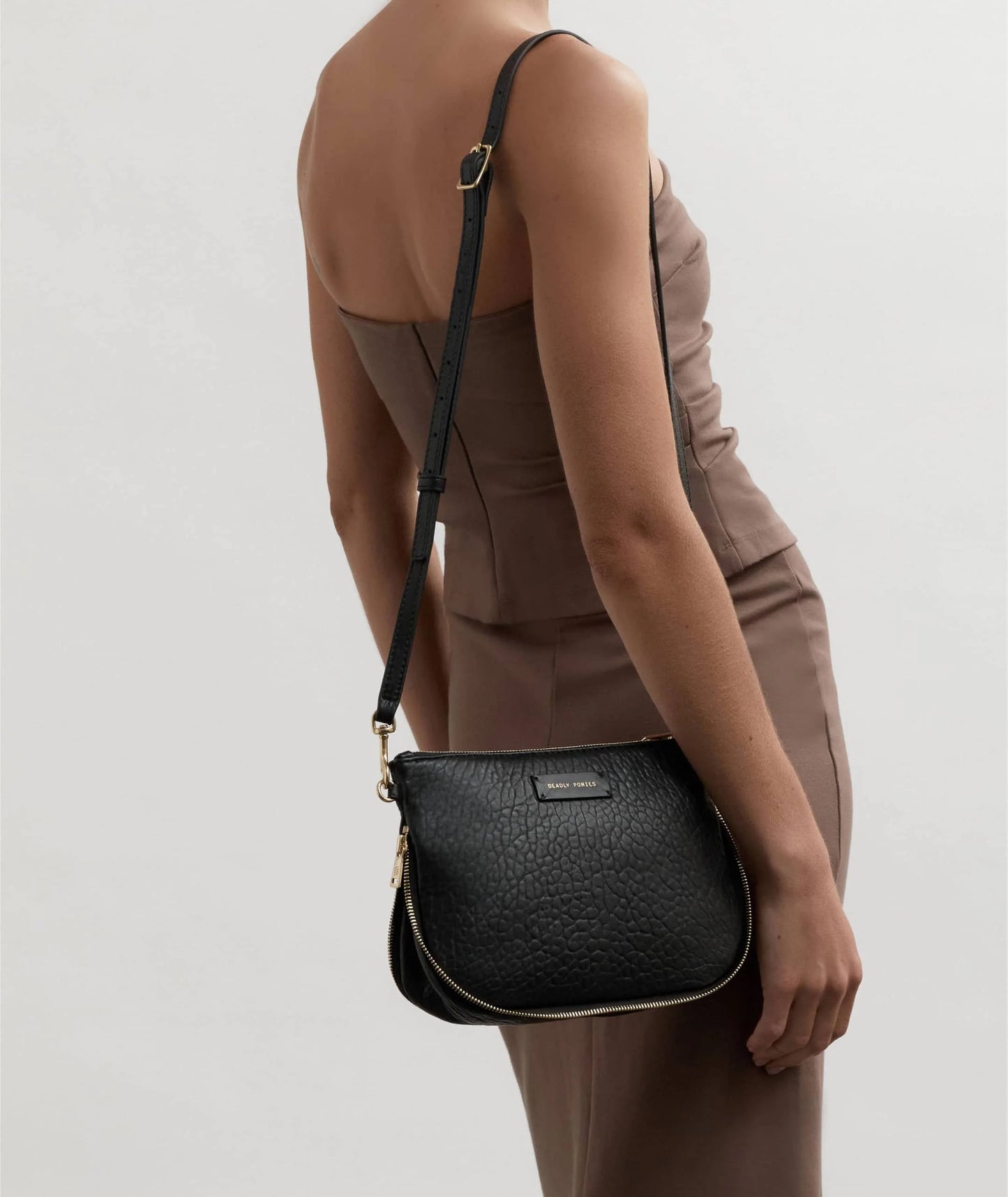 Mr Gator Black Bulle/Brass