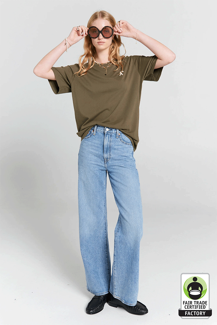 Embroidered Runaway Girl Classic T-Shirt Green