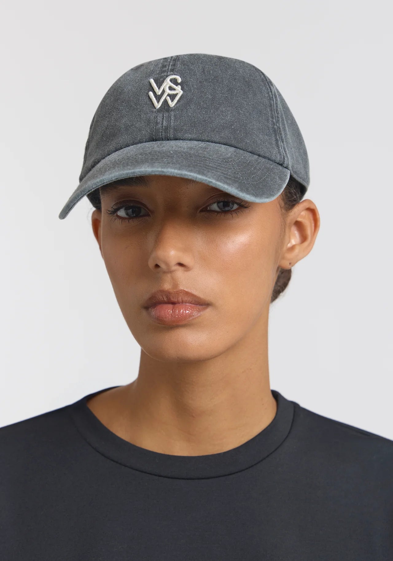 Insignia Cap Grey Vintage