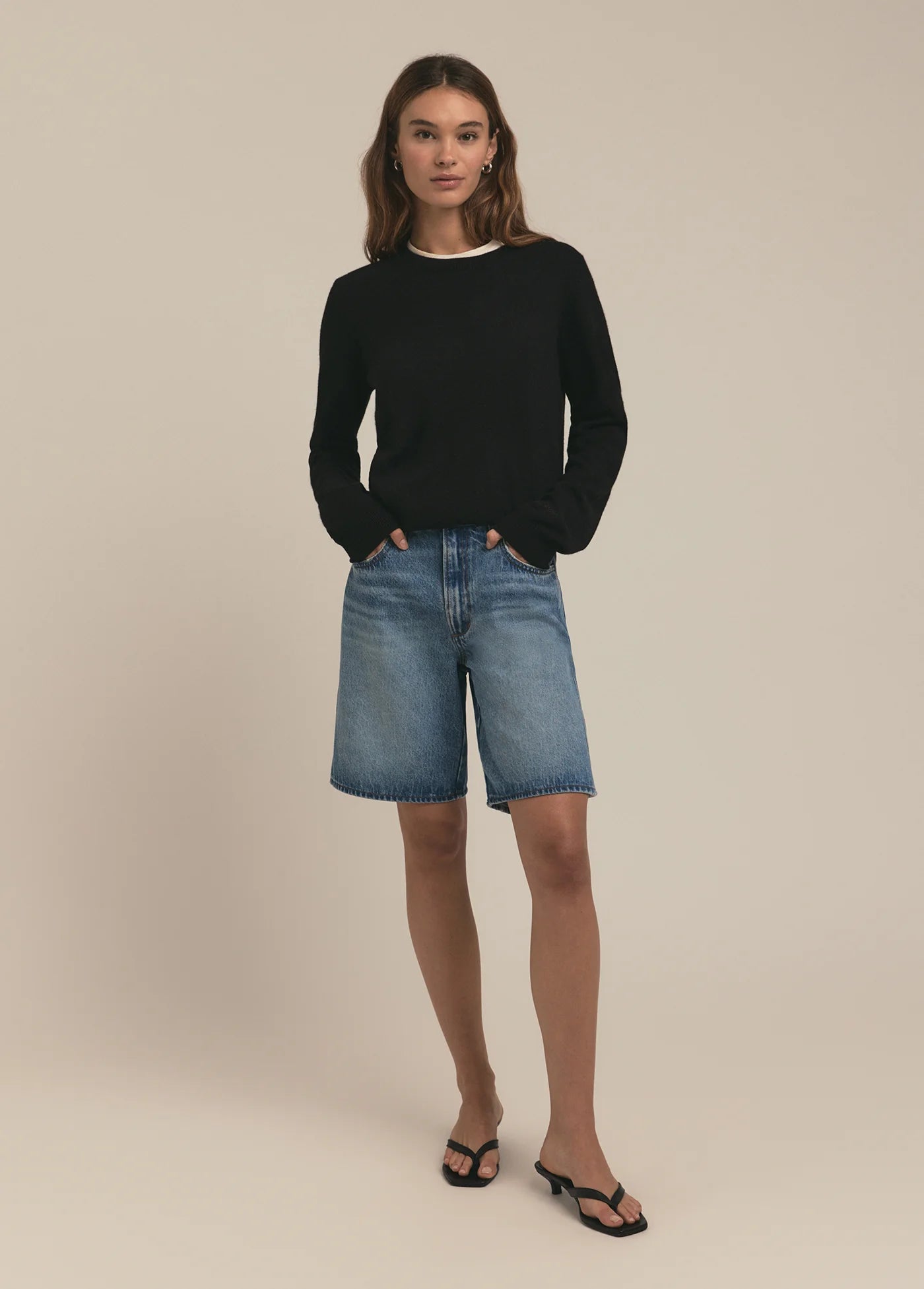 Favorite Cashmere Crew Black