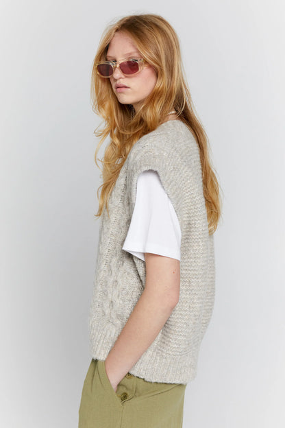 Cable Knit Vest Driftwood
