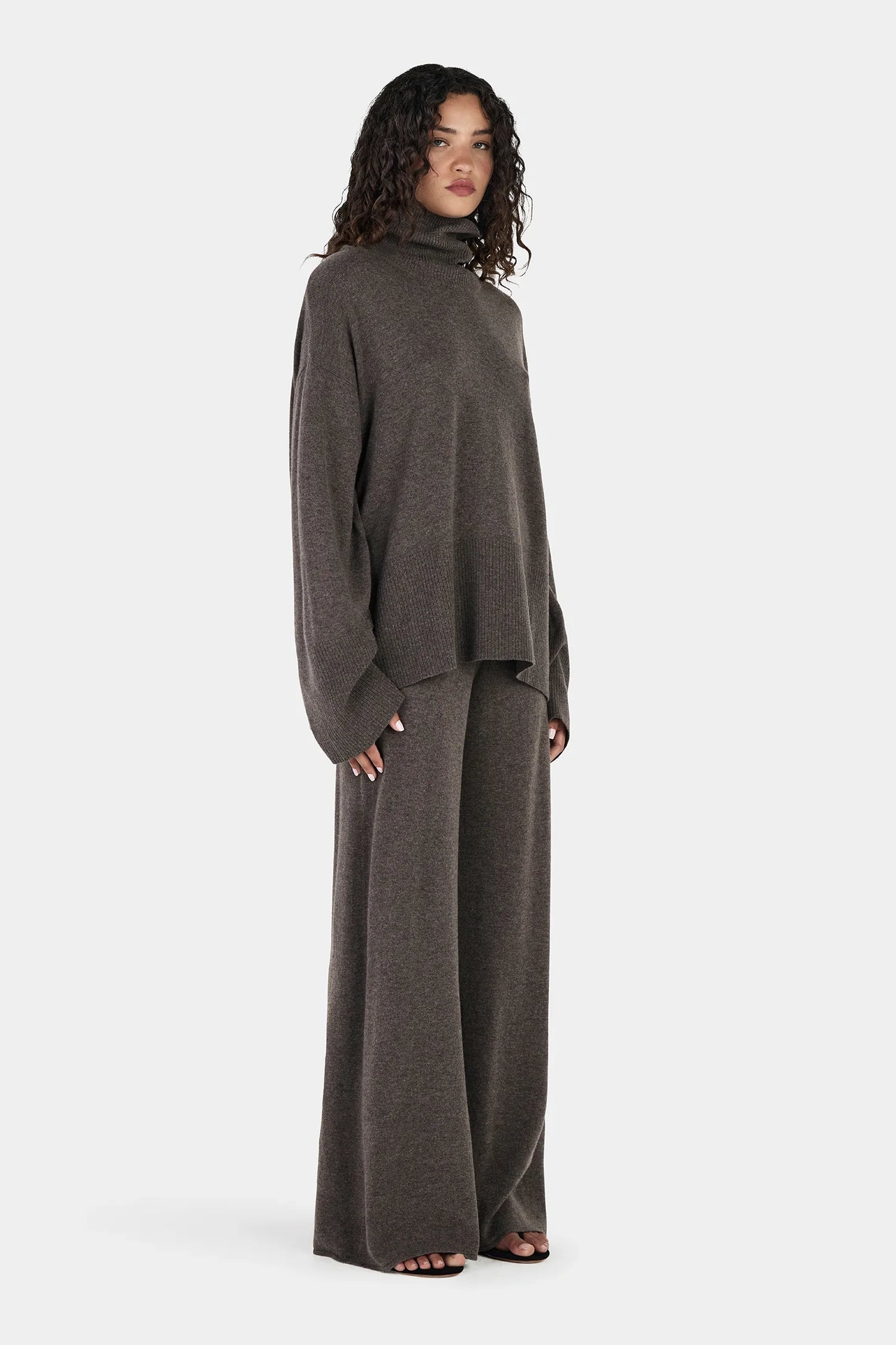 Bay Cashmere Sweater Charcoal