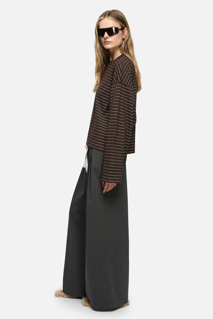 Hana Tee Brown