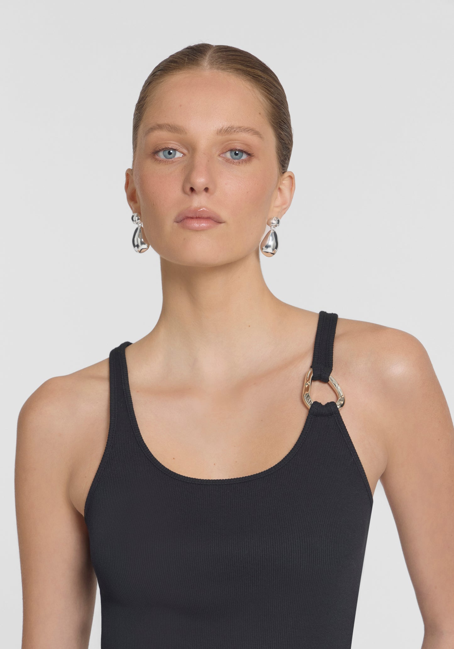Glory Tank Black