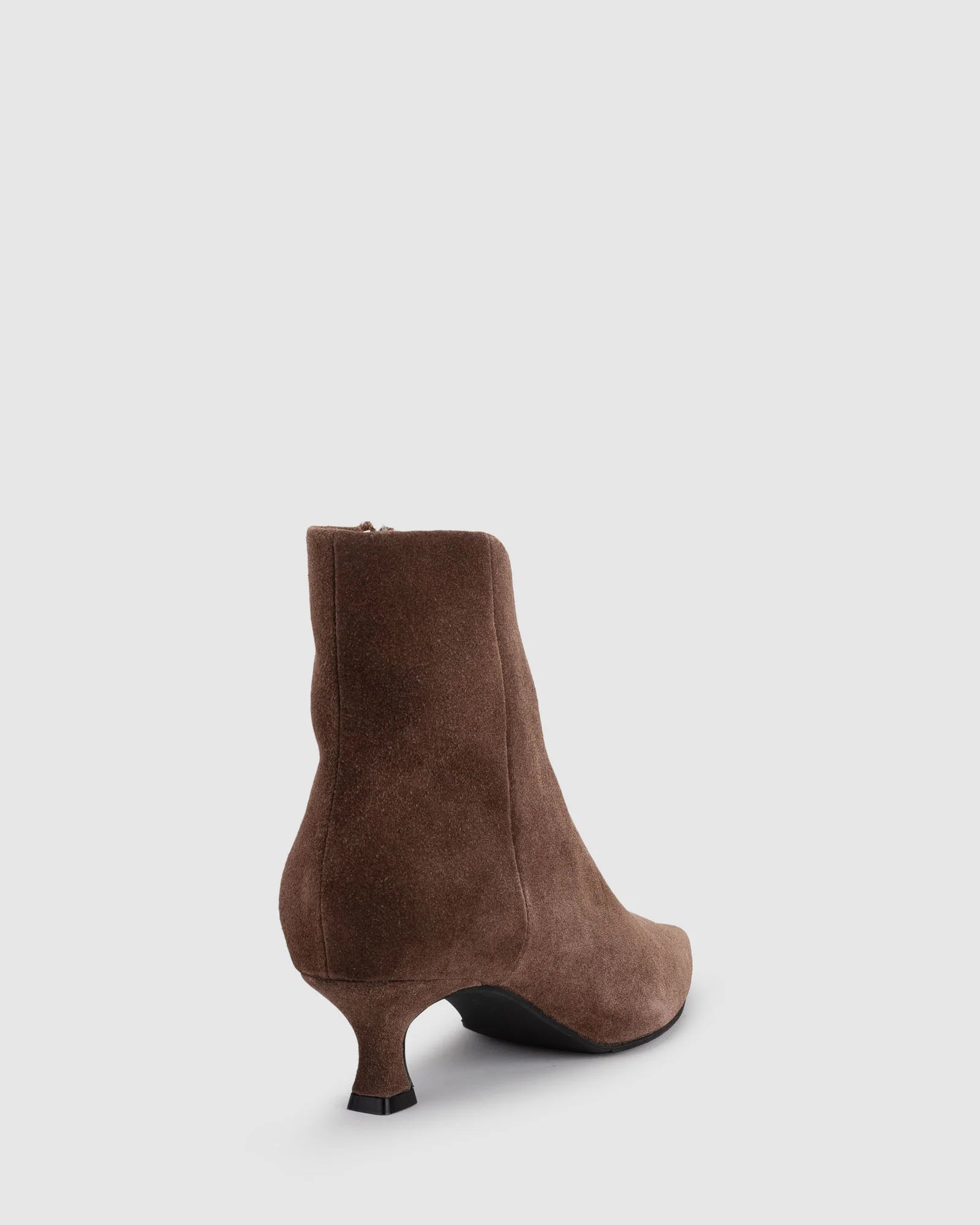 Obsidian Boot Cocoa Suede