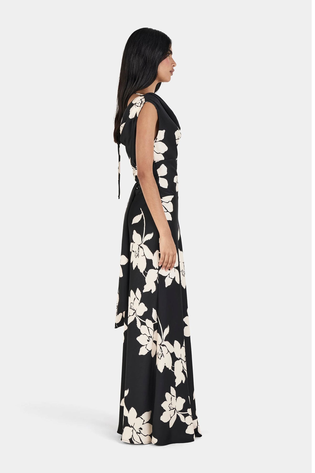 Nean Dress Nighthorn Flora