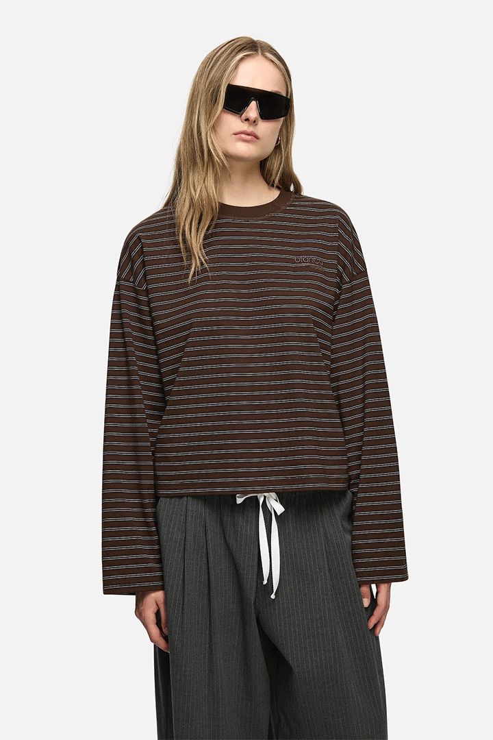 Hana Tee Brown