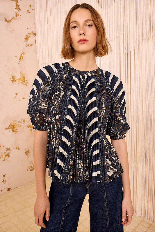 Dafne Pleated Short Sleeve Shirt