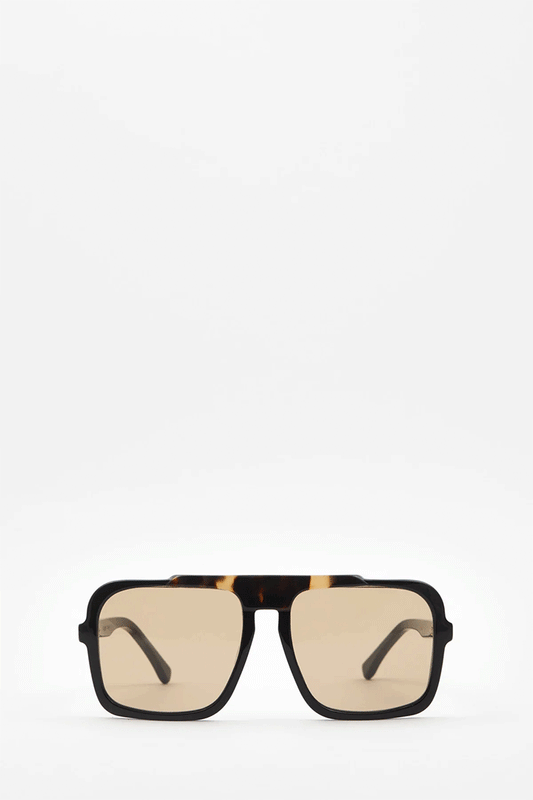 Frame 4 Havana Black