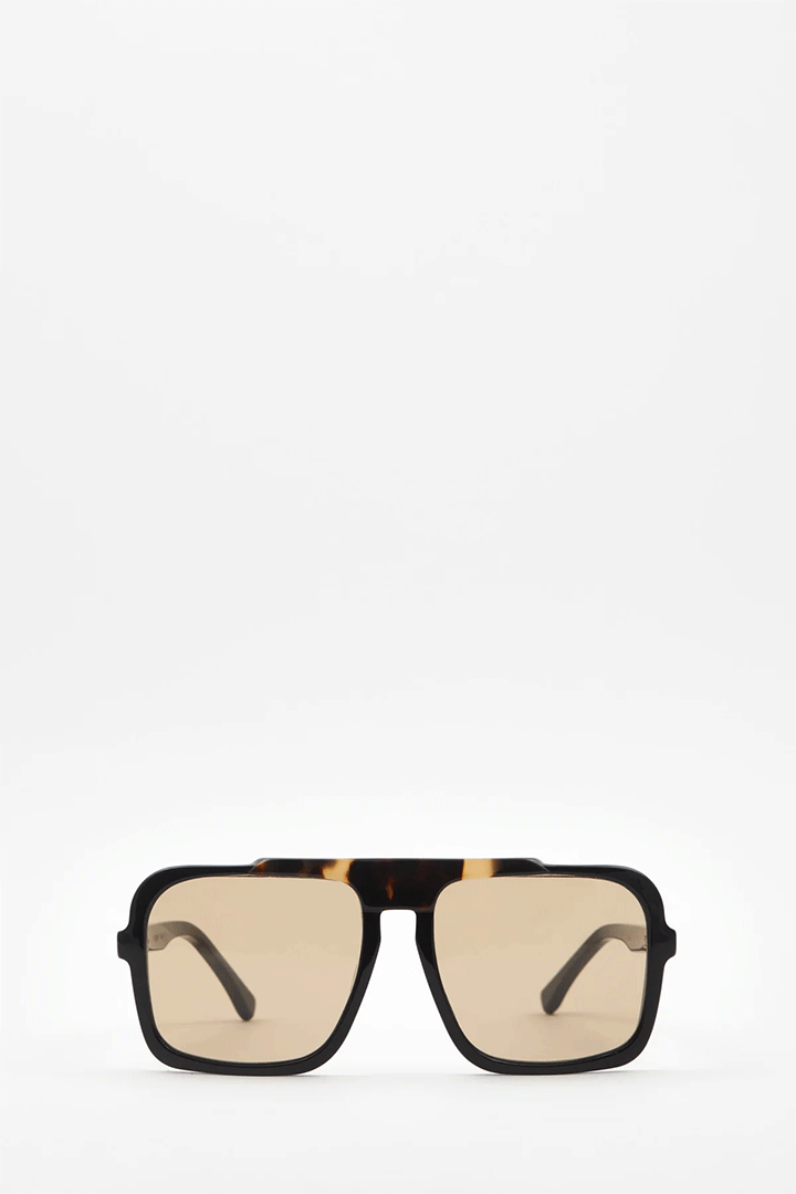 Frame 4 Havana Black