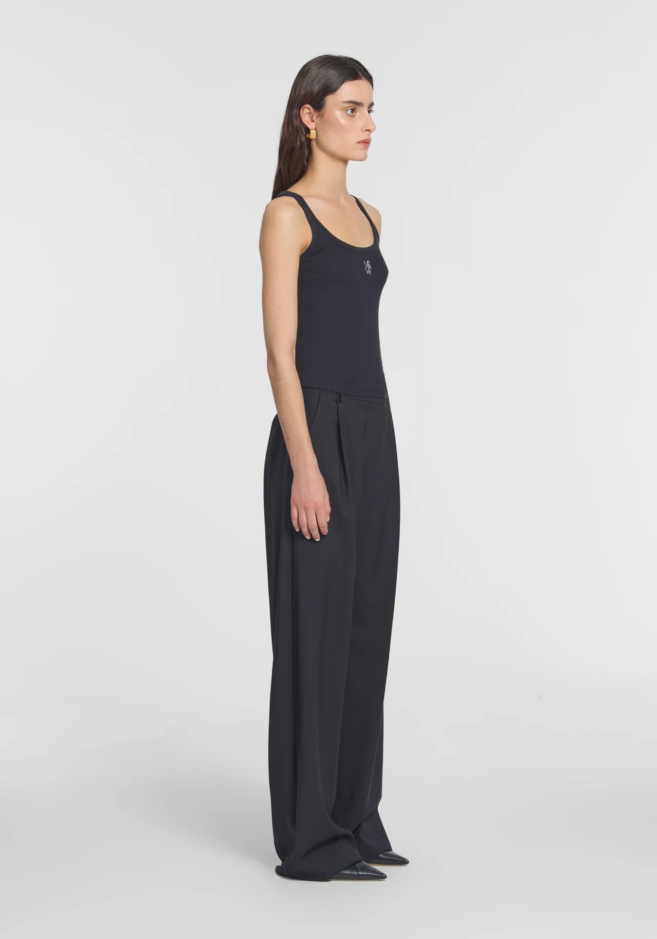 V&W Tank Black