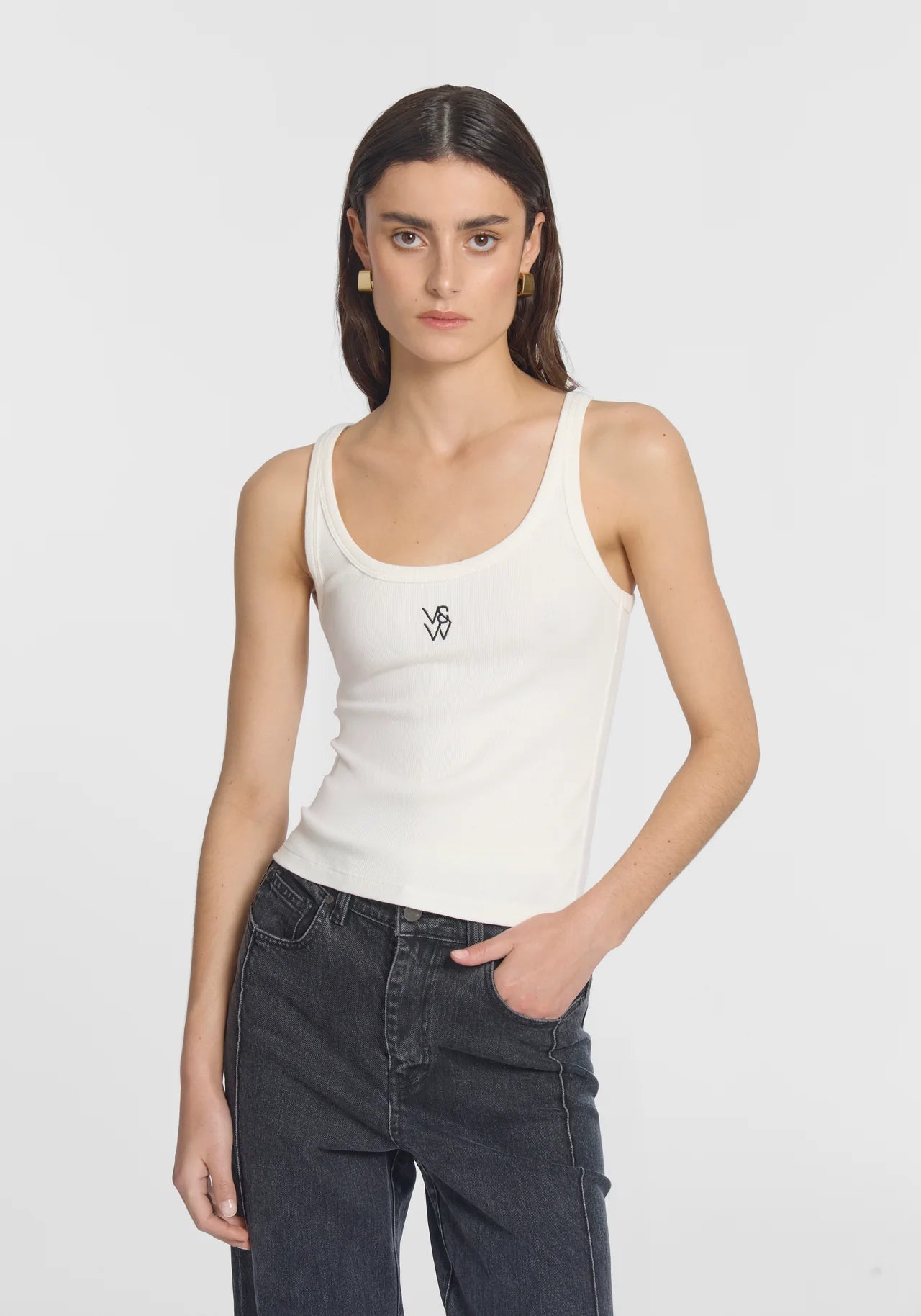V&W Tank Ivory