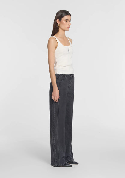 V&W Tank Ivory