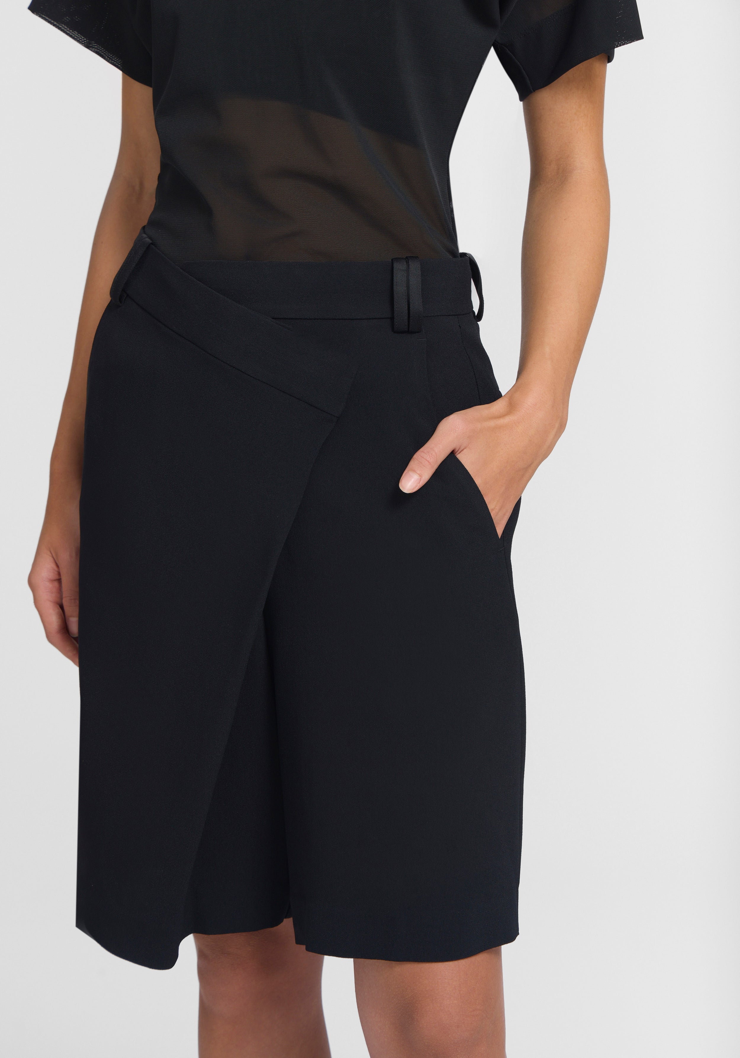 Bellatrix Short