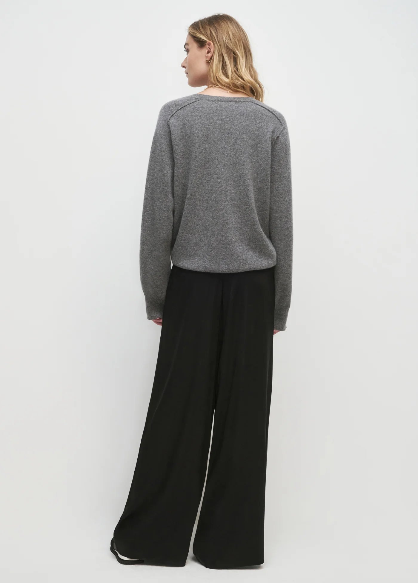 The Ryann Sweater Heather Grey