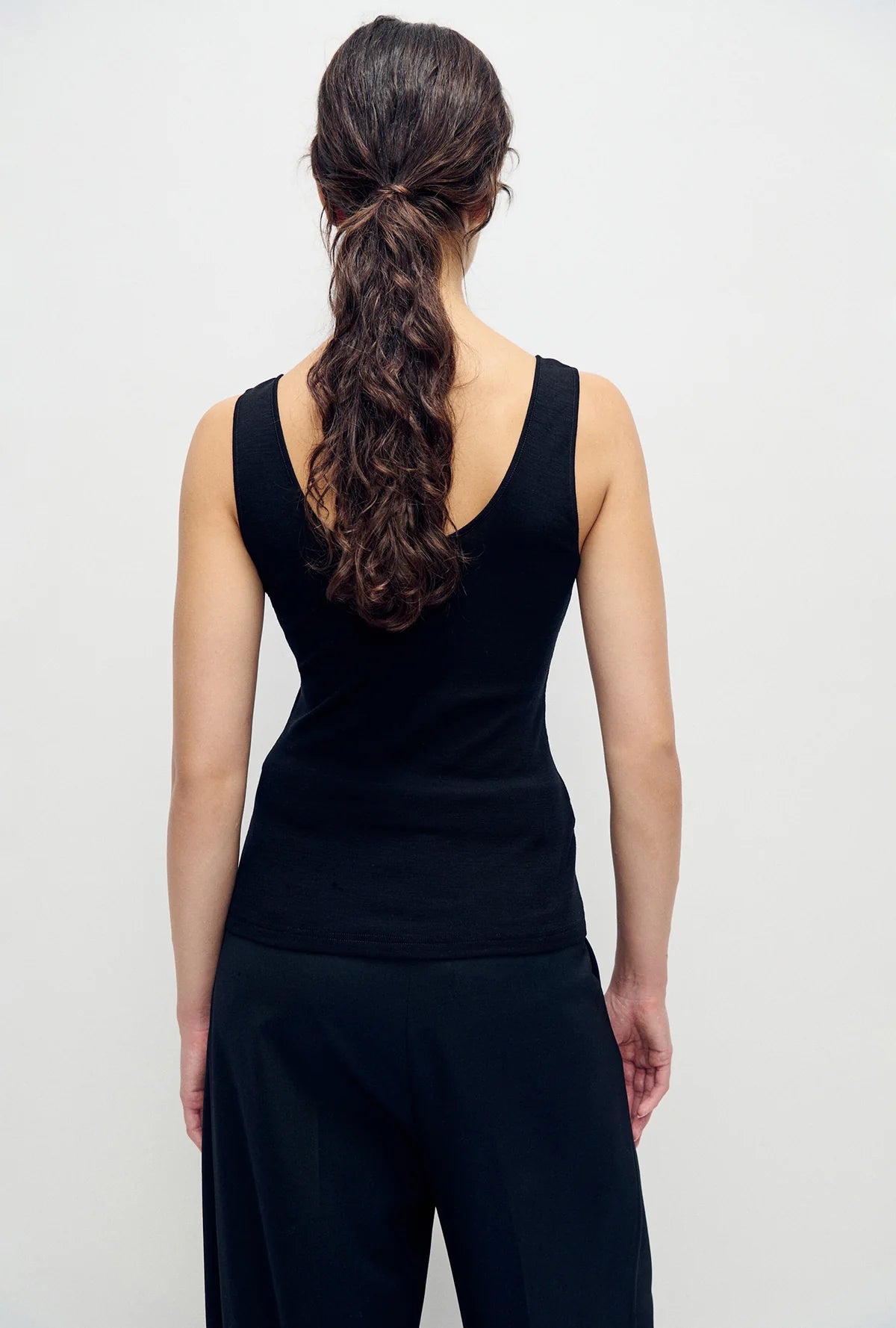 Merino Henley Tank Black